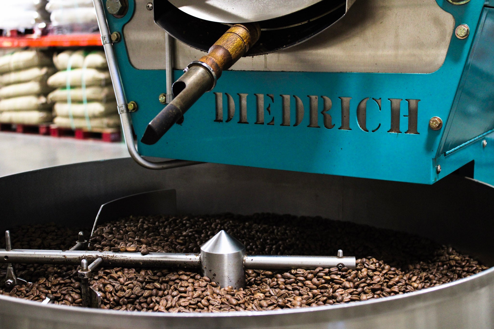 The Art of Coffee Blending: Create Your Unique Signature Blend with Kafiex Roasters